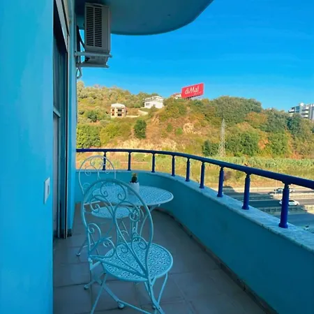 アパート My White *