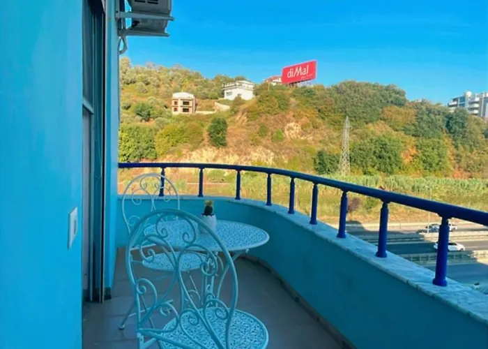 アパート My White *